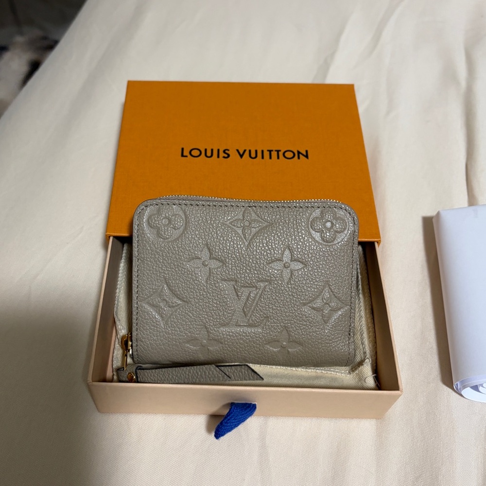 Louis Vuitton Empreinte zippy wallet